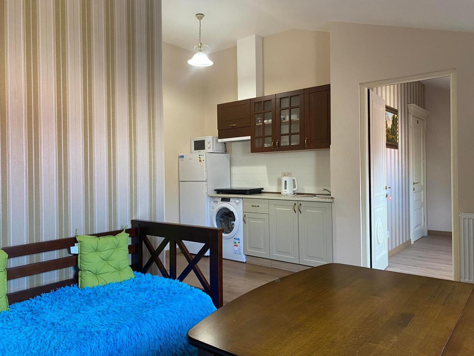 לבוב Apart Yaroslava Osmomysla 9 Square - City Center מראה חיצוני תמונה