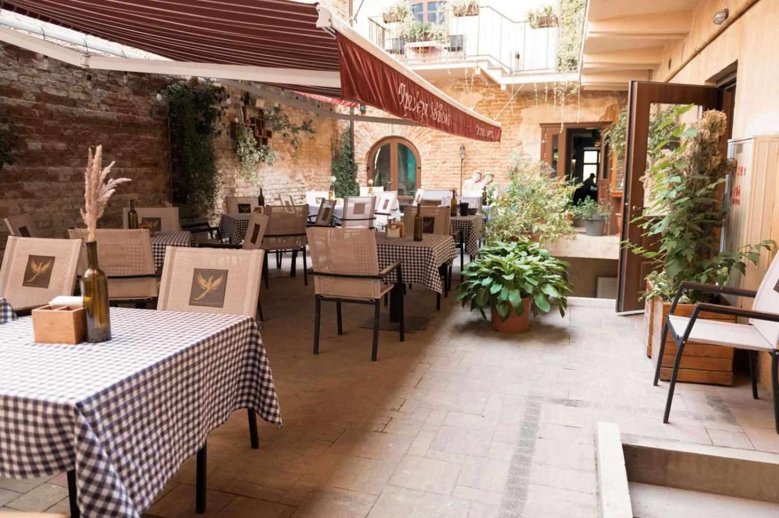 לבוב Apart Yaroslava Osmomysla 9 Square - City Center מראה חיצוני תמונה